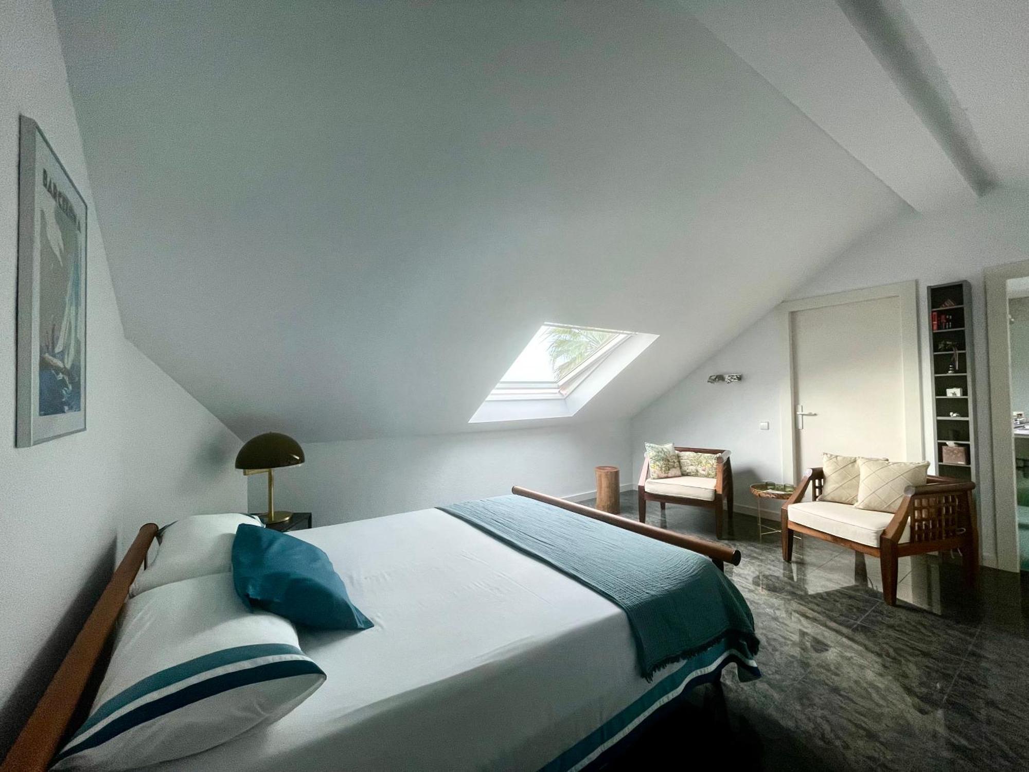Palm Maresme - Suite With Bathroom And Terrasse With Ocean Views In A Private Villa Vilassar De Dalt Exterior photo